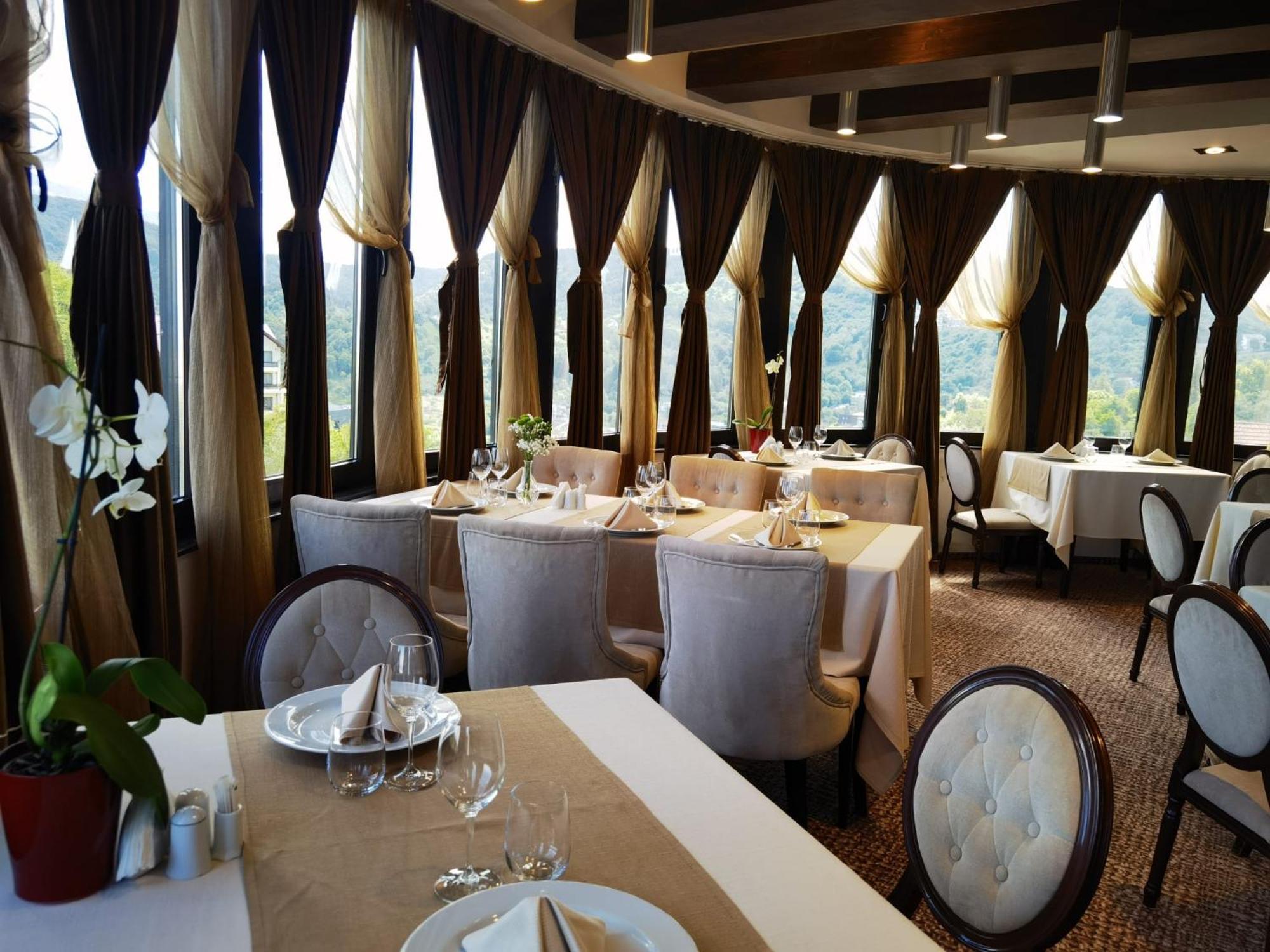 Grand Hotel Belvedere براشوف المظهر الخارجي الصورة